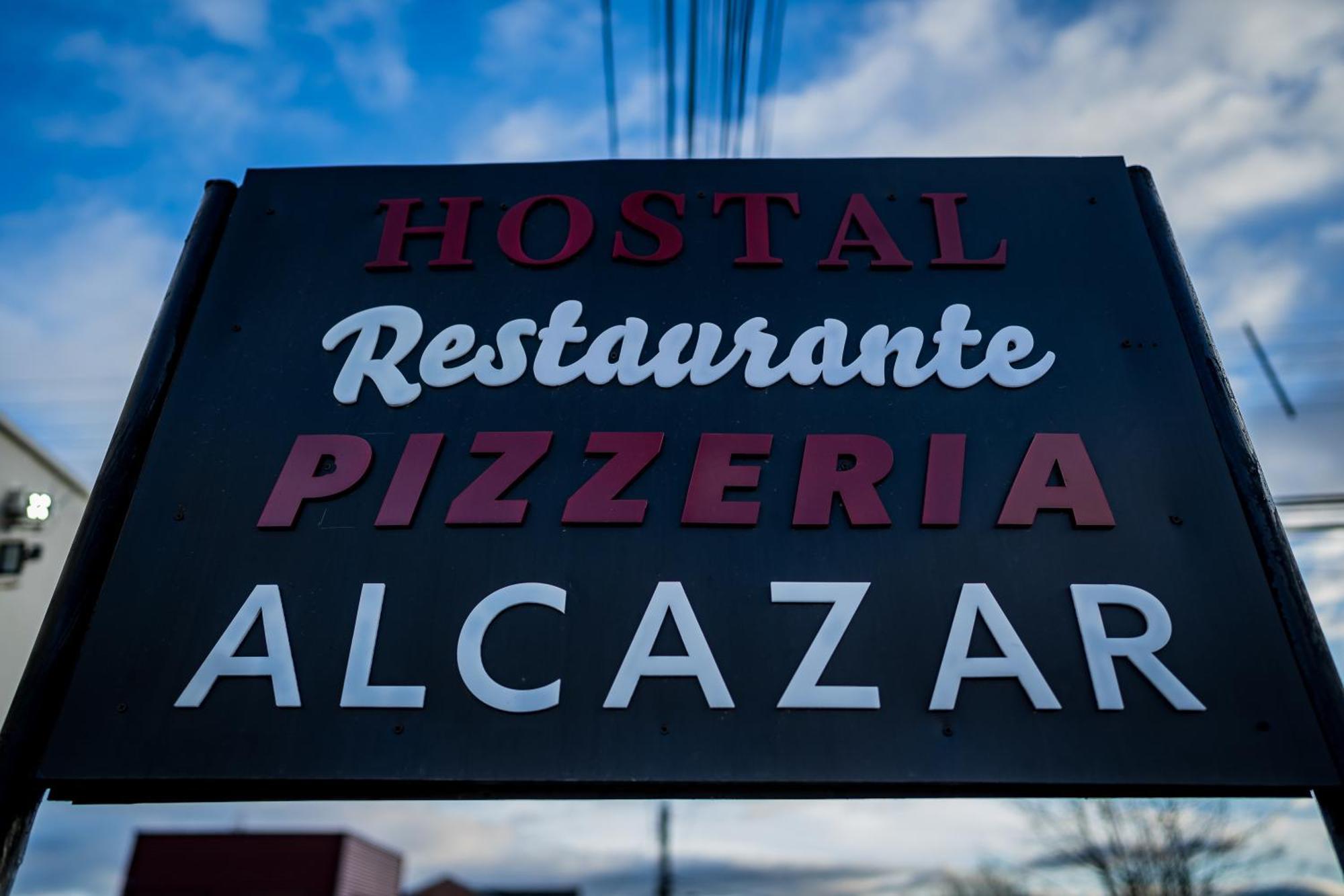 Hostal Alcázar Puerto Natales Exterior foto