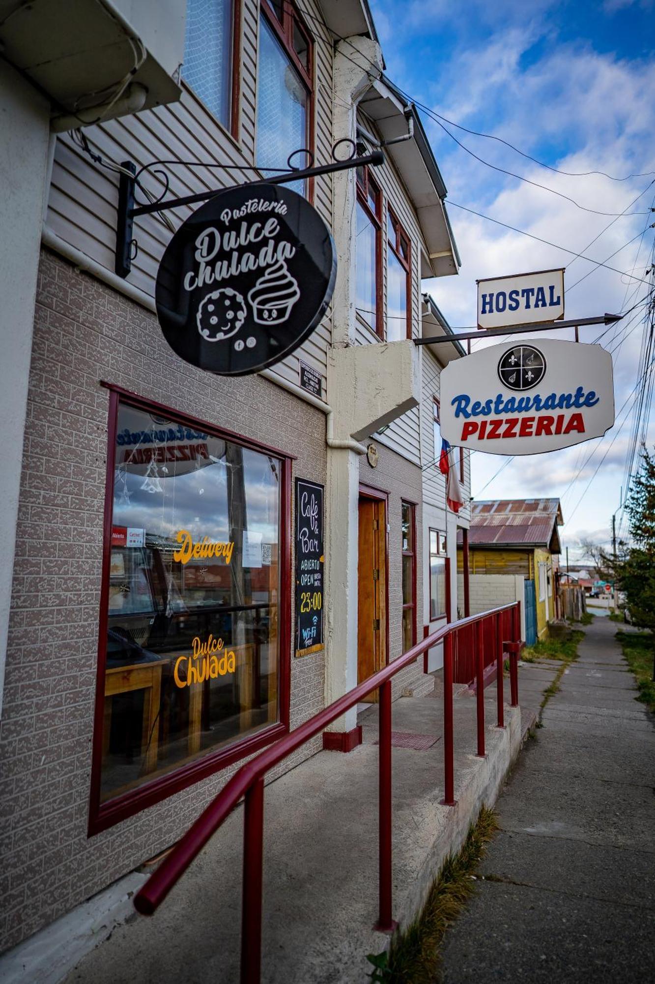Hostal Alcázar Puerto Natales Exterior foto
