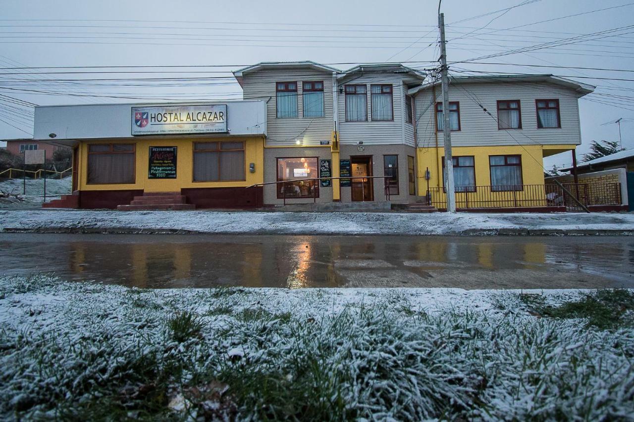 Hostal Alcázar Puerto Natales Exterior foto